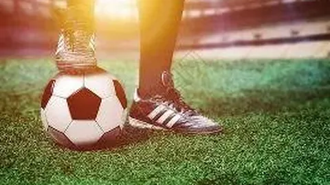 李金羽自曝双重性格：场上球场风云变幻，场下却隐藏着社交隐秘面！